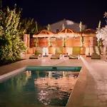 La Papaye, Maison De Charme Avec Piscine Et * Boissières