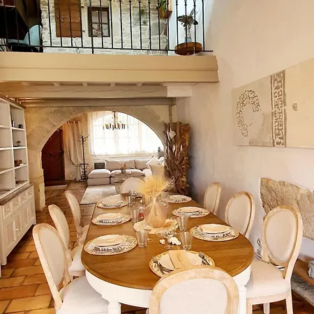 Сasa de vacaciones La Papaye, Maison De Charme Avec Piscine Et