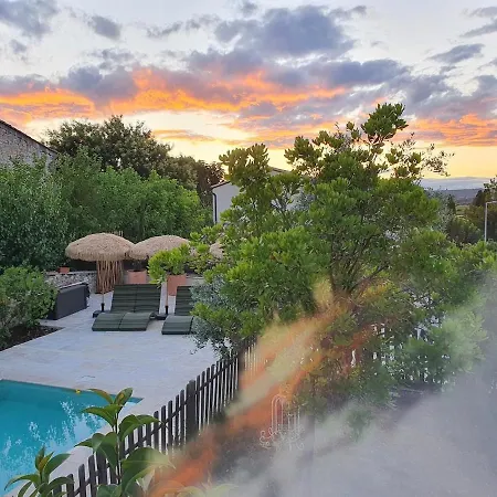 La Papaye, Maison De Charme Avec Piscine Et * Boissières