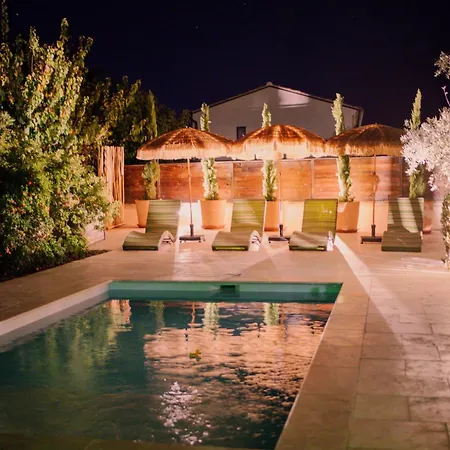 La Papaye, Maison De Charme Avec Piscine Et * Boissieres (Gard)